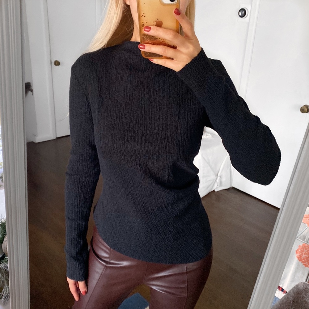 🖤 ZARA BLACK MOCK NECK ASYMMETRICAL LONG SLEEVE TOP!